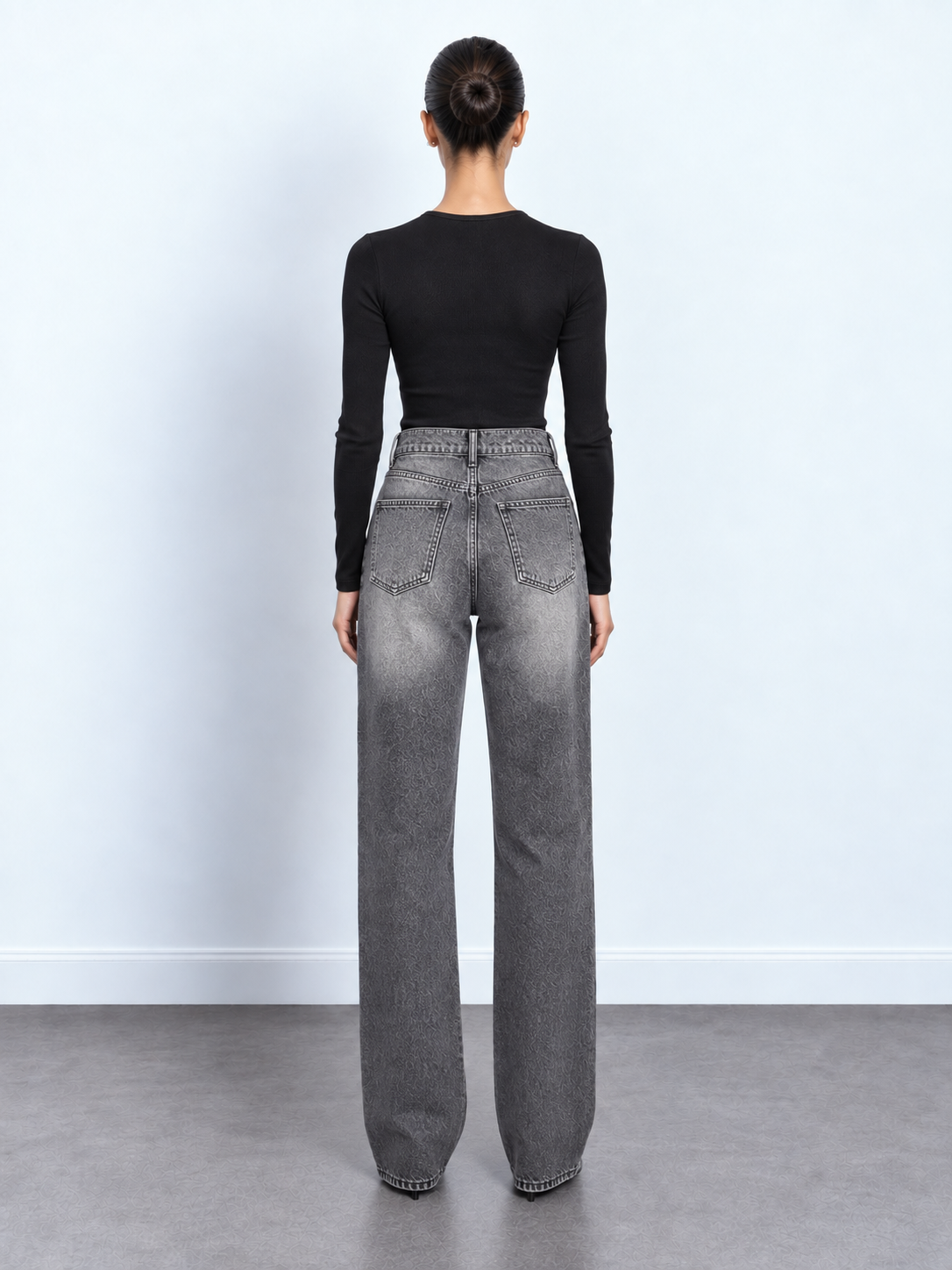 Washed Barrel Jeans