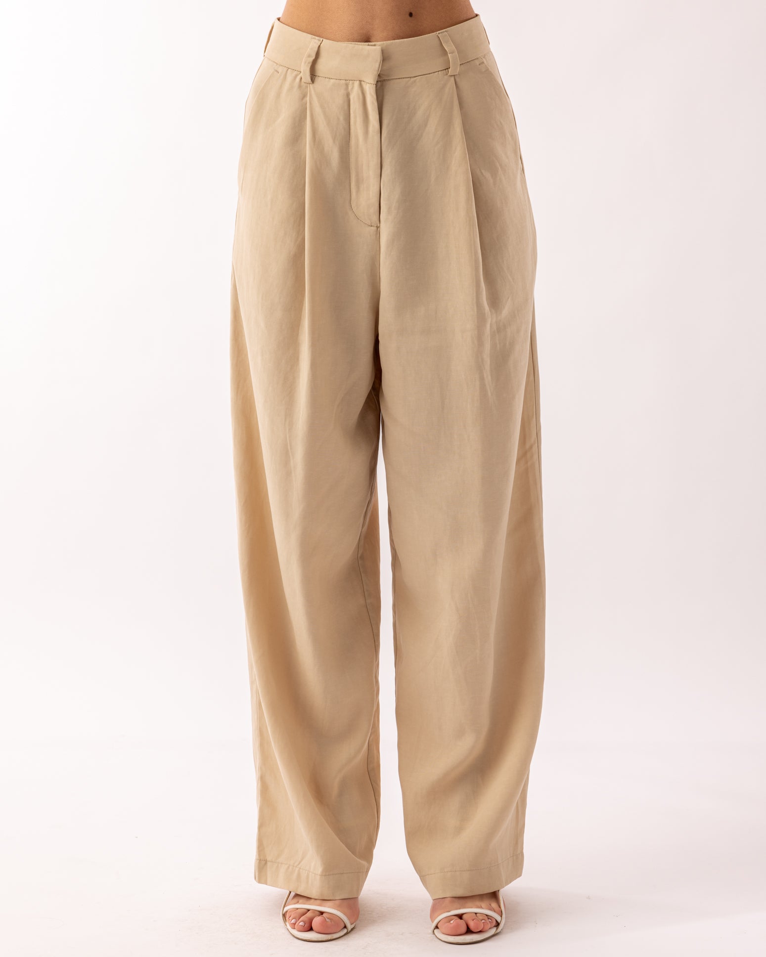 Sara Pants