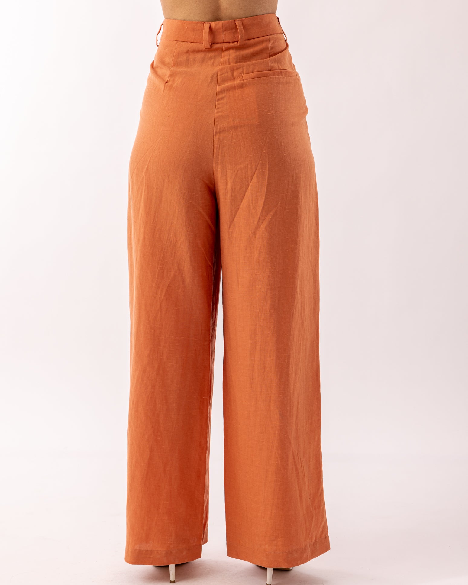 Sara Pants
