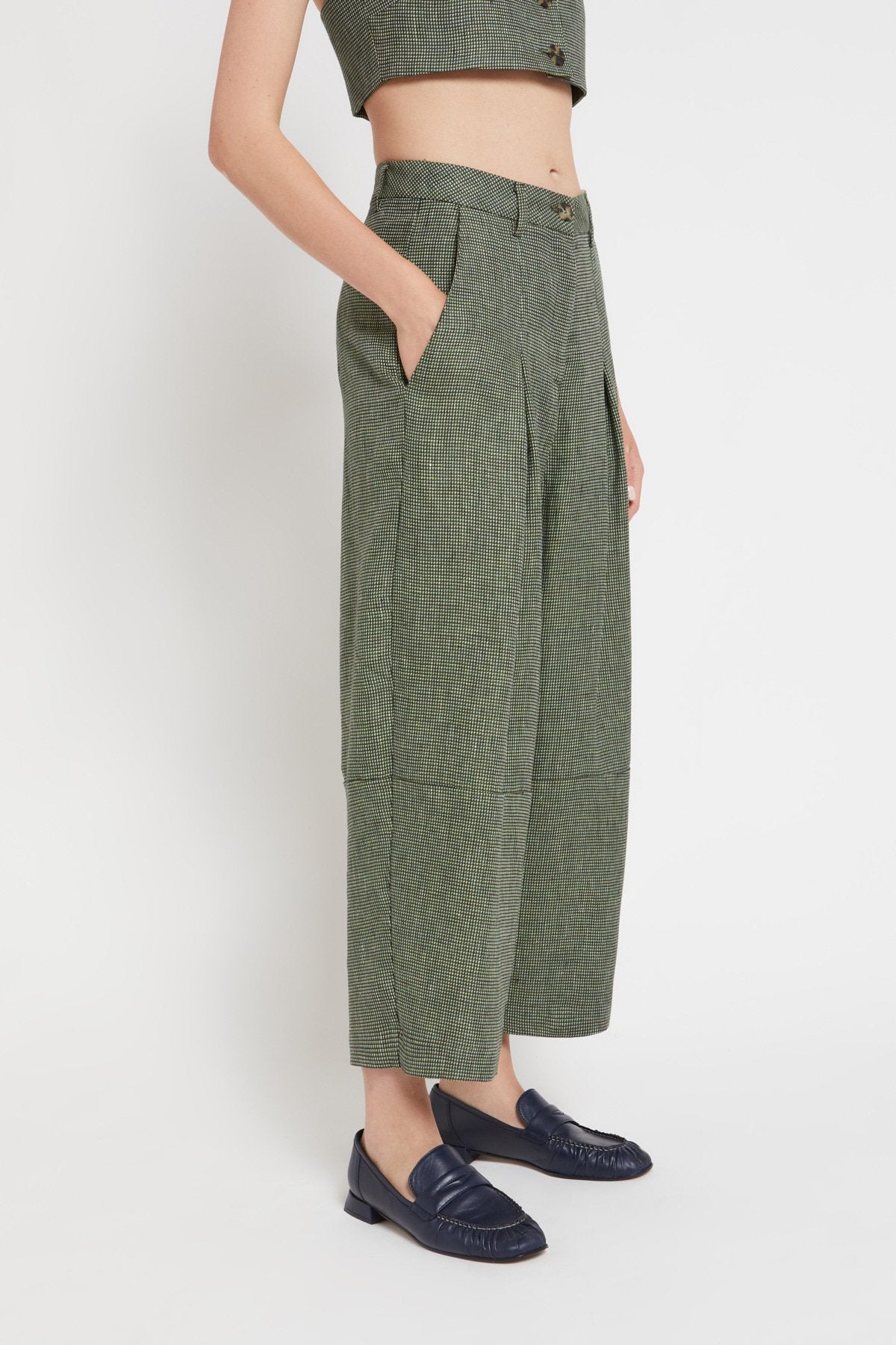 Trousers with Pleats