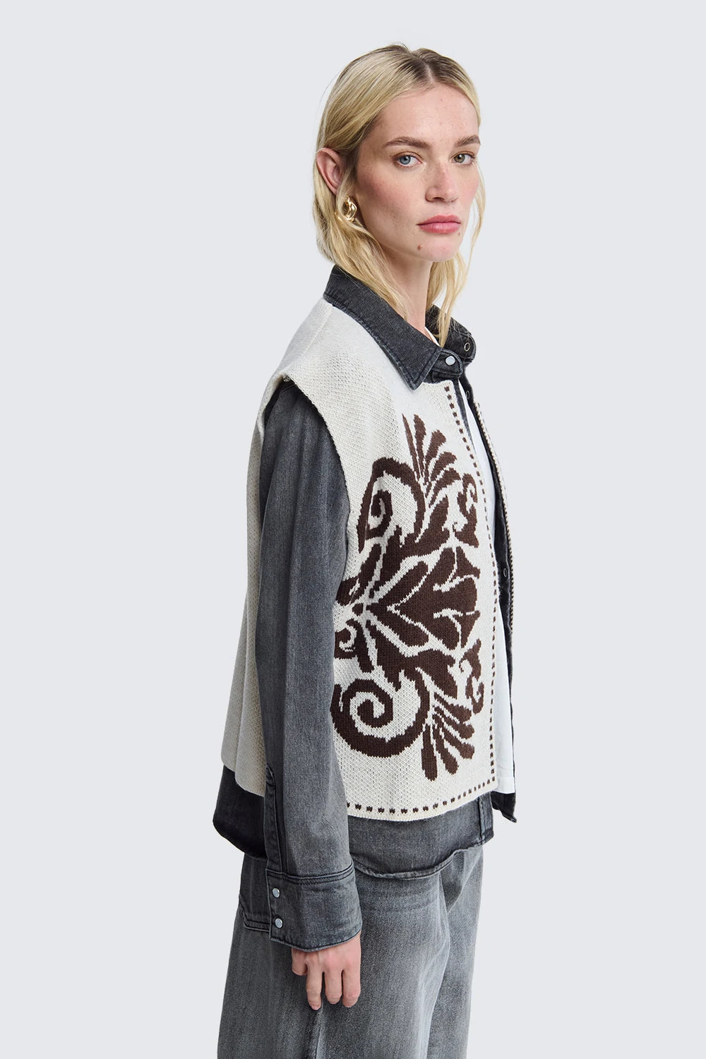 Vest with Embroidery