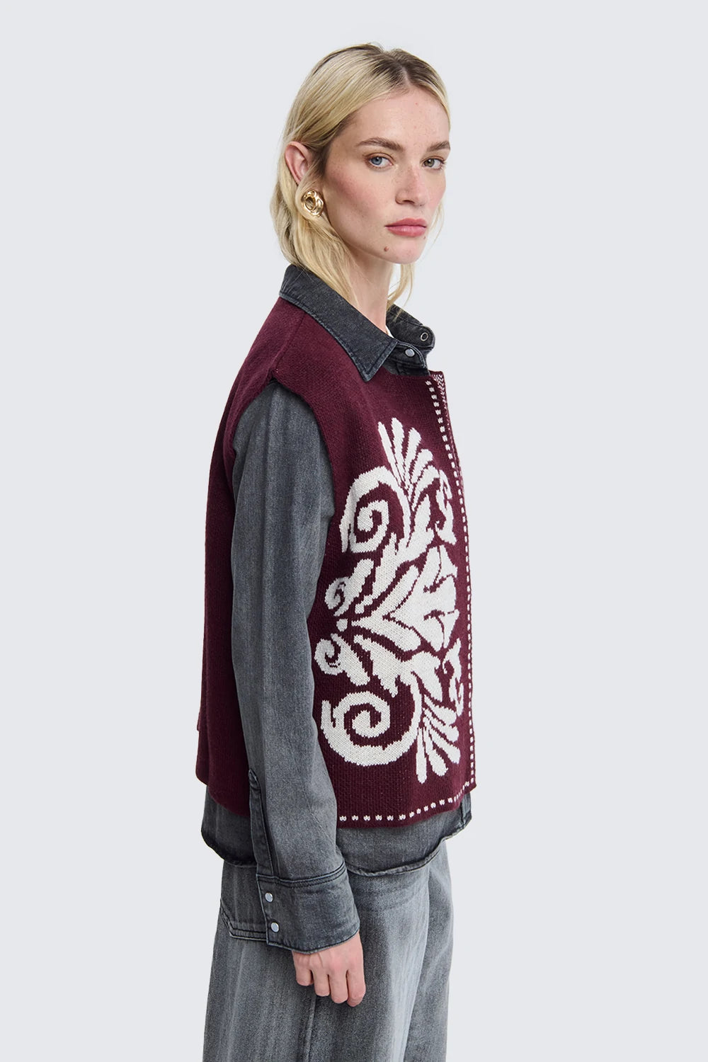 Vest with Embroidery