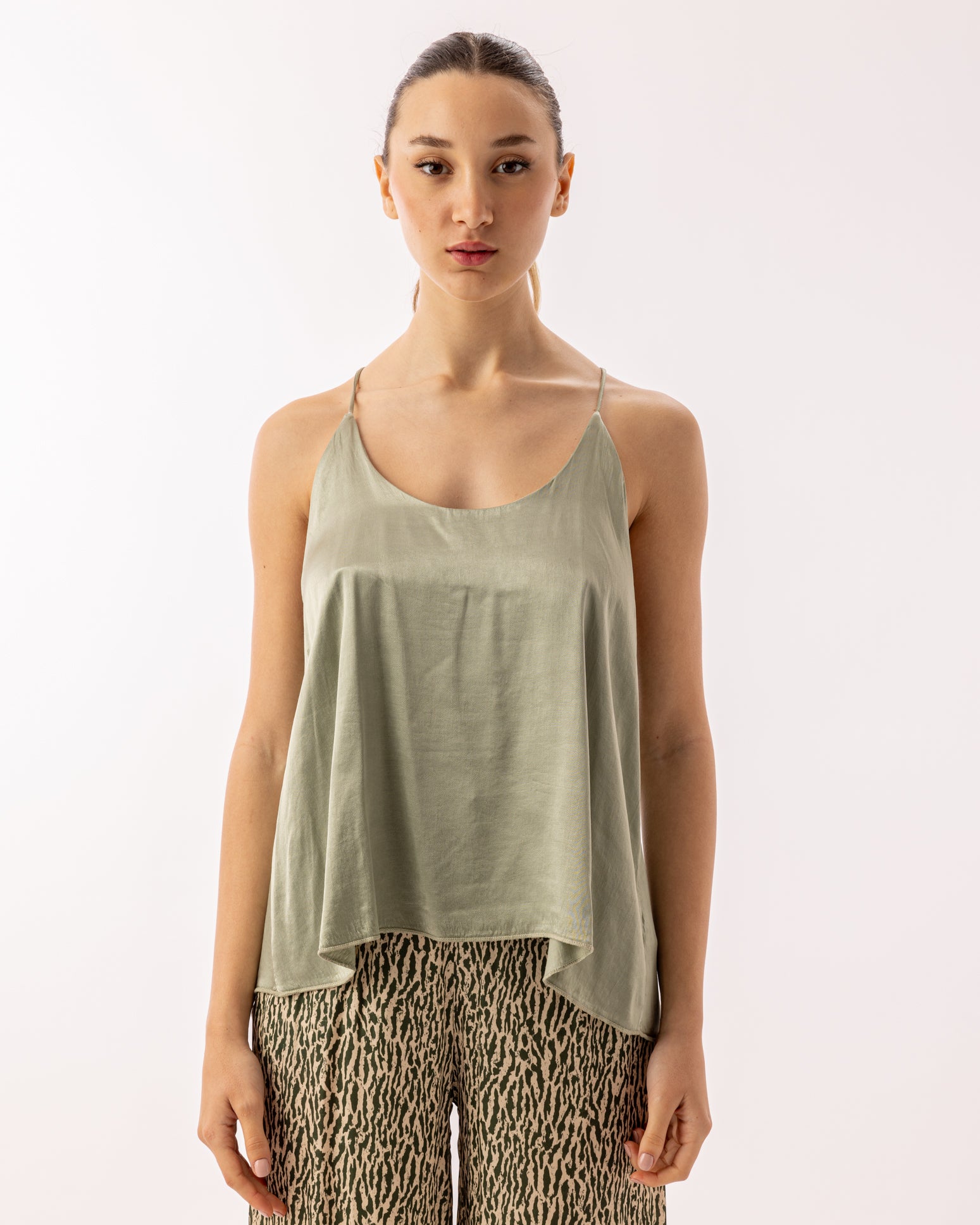 Yara Sleeveless Camisole