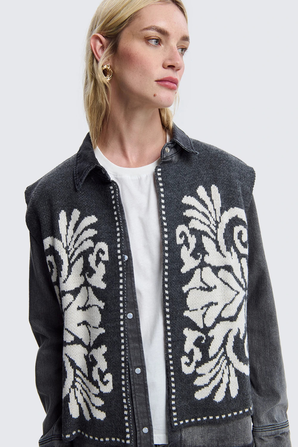 Vest with Embroidery