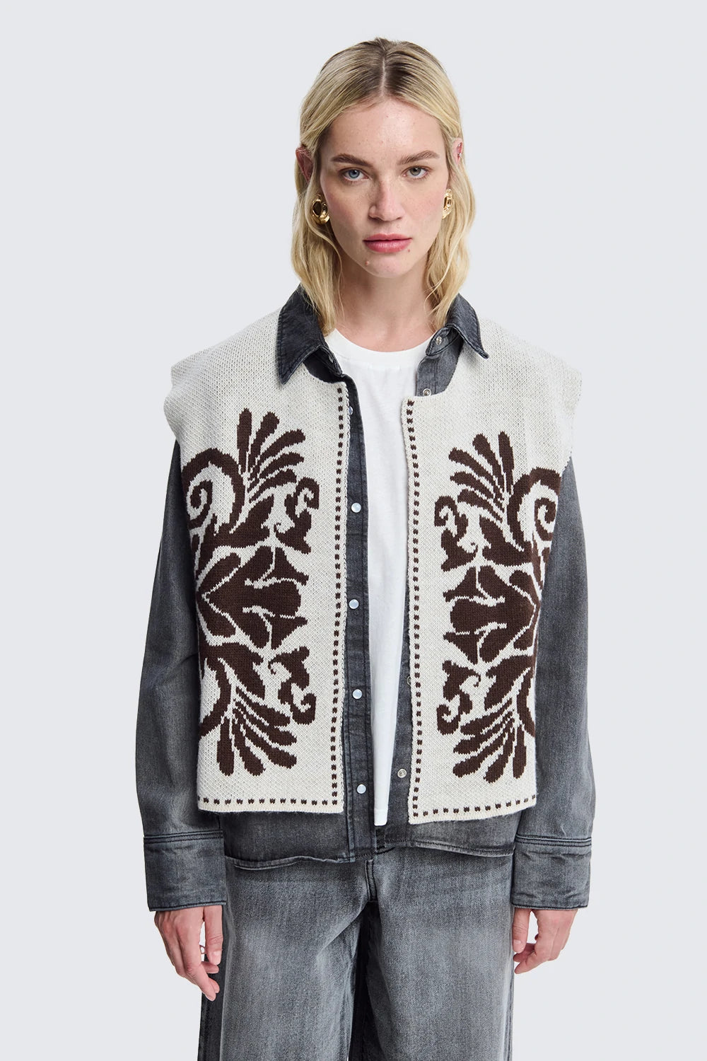 Vest with Embroidery